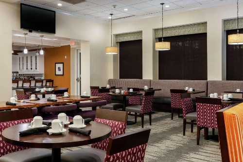 Hilton Garden Inn Mobile West image 31
